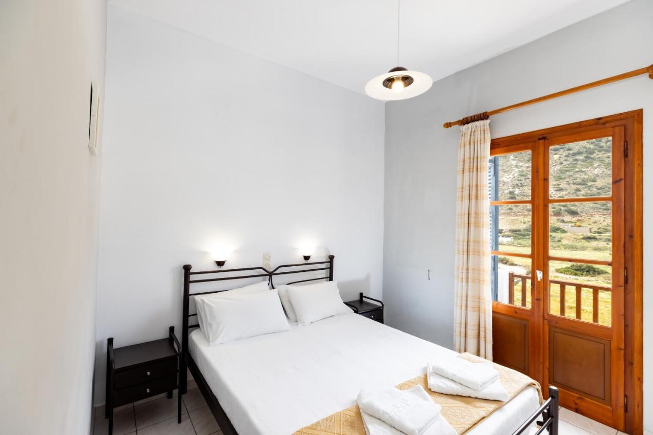 Peris Rooms Kamares  Exterior photo