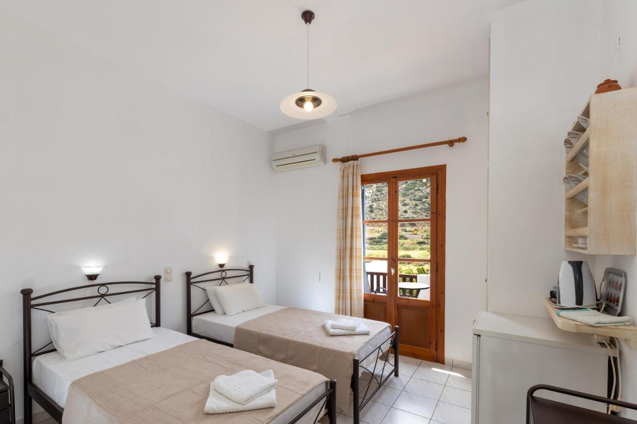 Peris Rooms Kamares  Exterior photo
