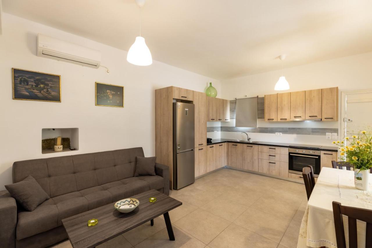 Peris Rooms Kamares  Exterior photo